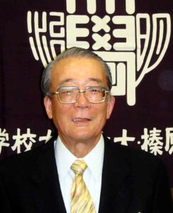 柳原克彦氏